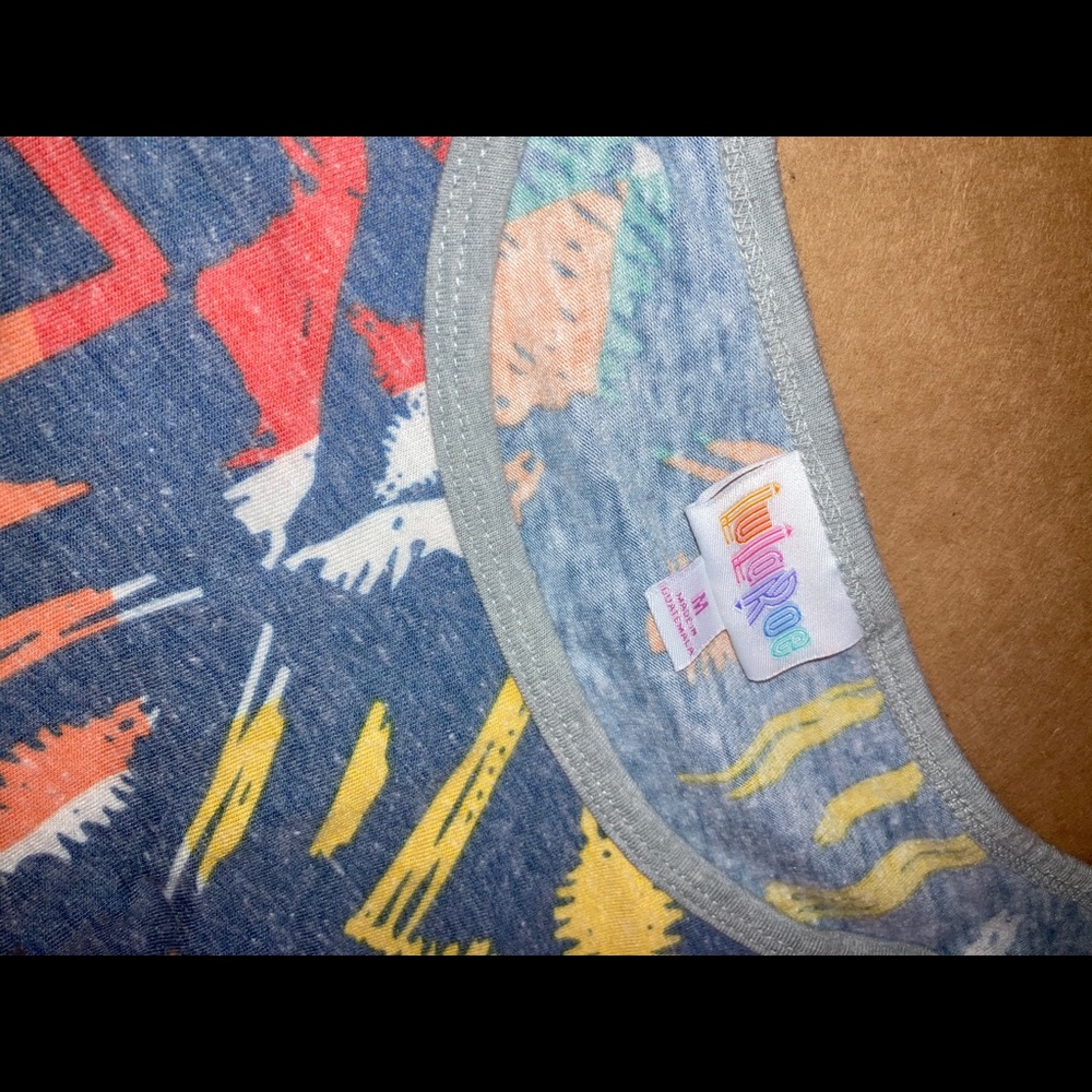 Shirt - Picture 2 of 3